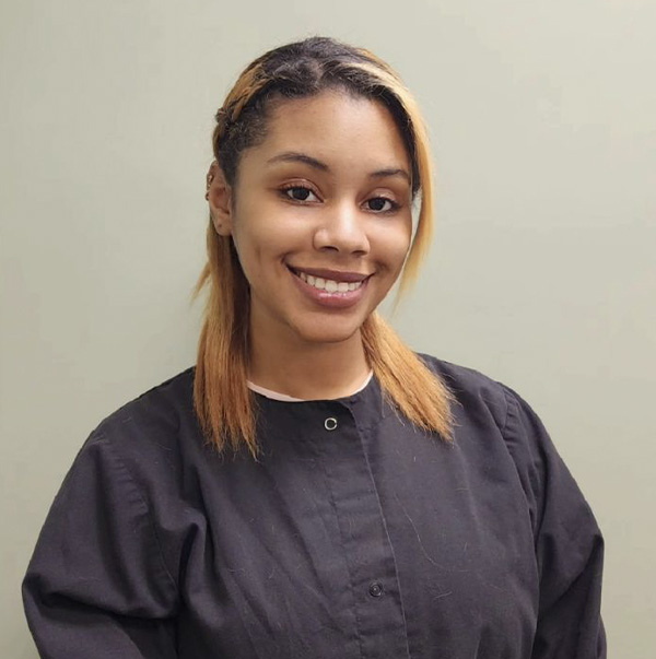 West Islip Orthodontics | Orthodontics for Teens, Traditional Metal Braces and Orthodontic Retainers